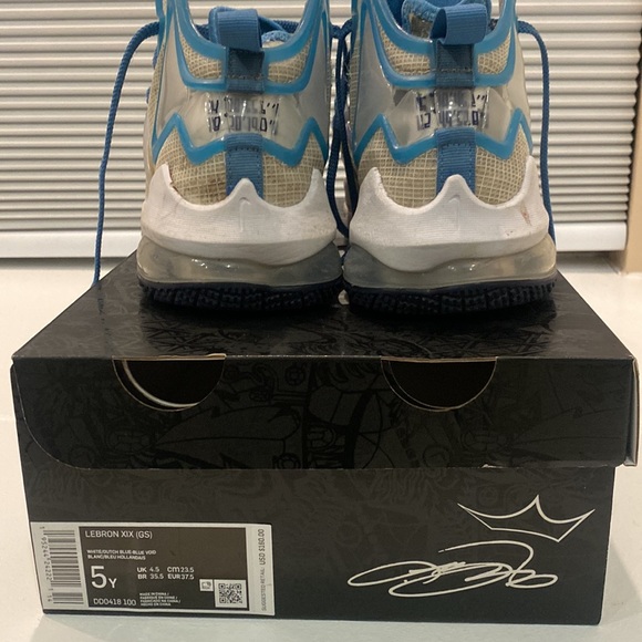 Nike Lebron Kids Space Jam XIX basketball shoe size 5y - Picture 3 of 3